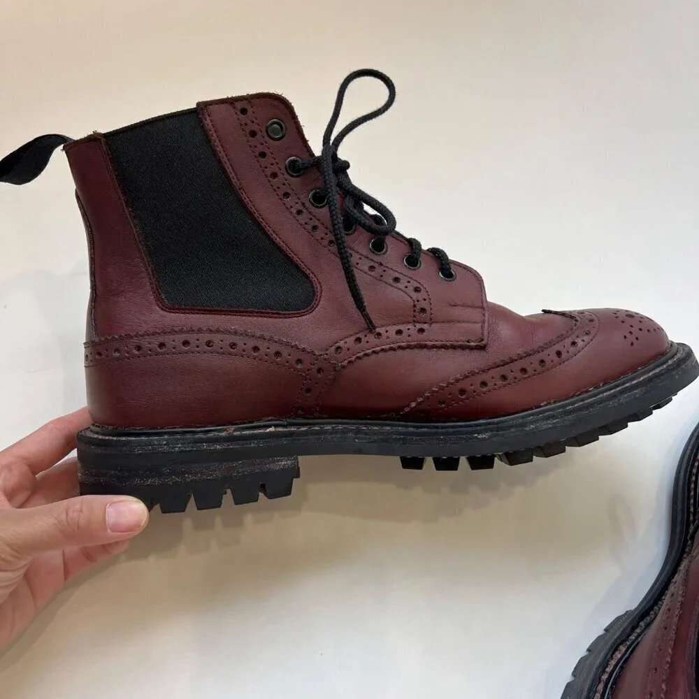 Tricker’s Ellis Leather Brogue Boots - Size 8.5 UK / 9.5 US, burgundy